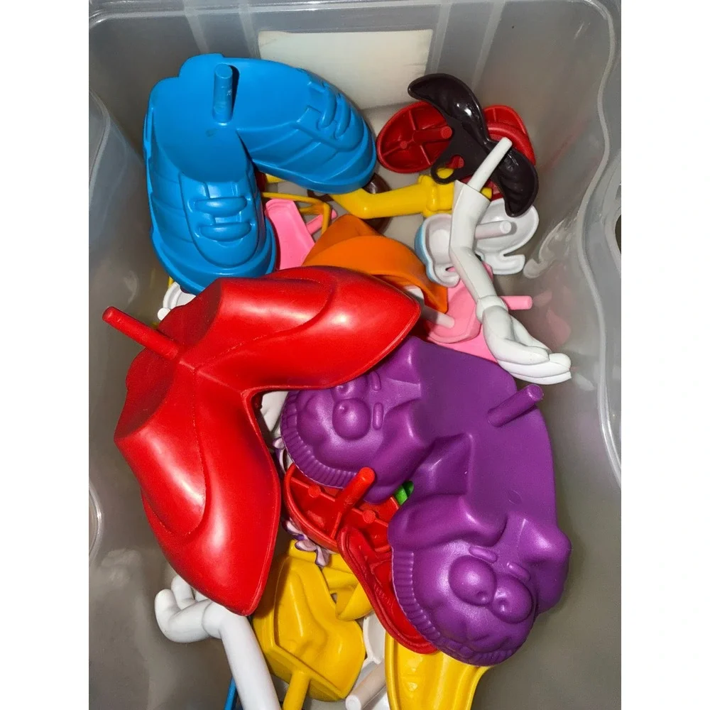 Vintage 1998 Playskool Mr Potato Head Silly Suitcase 26 Parts Hasbro 2279